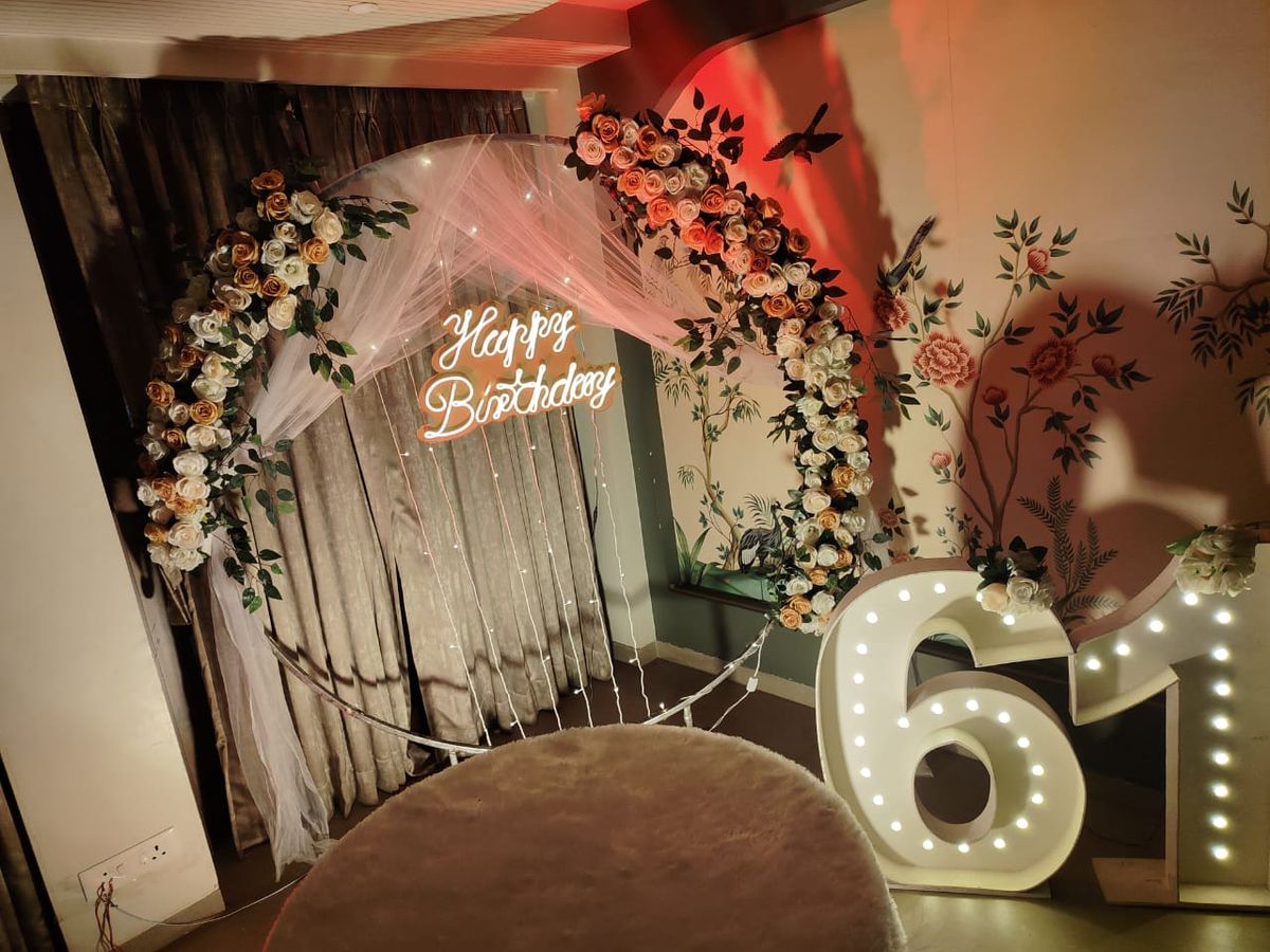 69th birthday decoration with artificial flowers ring 