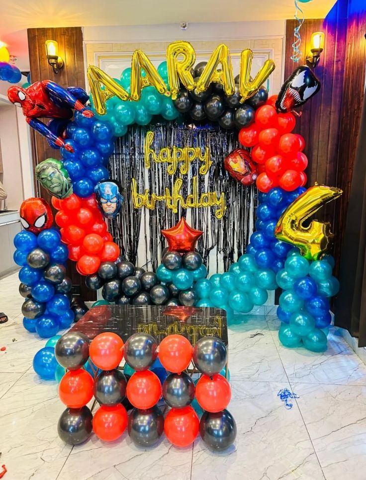 Spiderman theme decoration in ring stand 