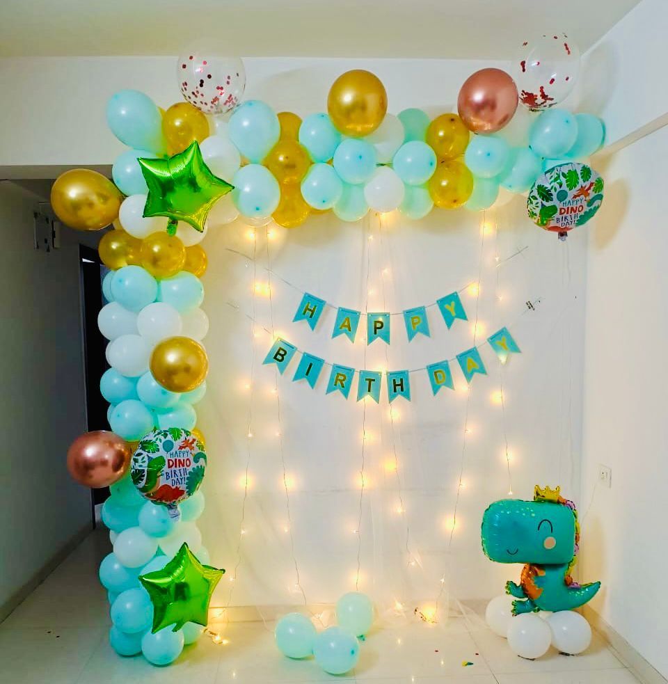 Dinosaur theme birthday decoration 