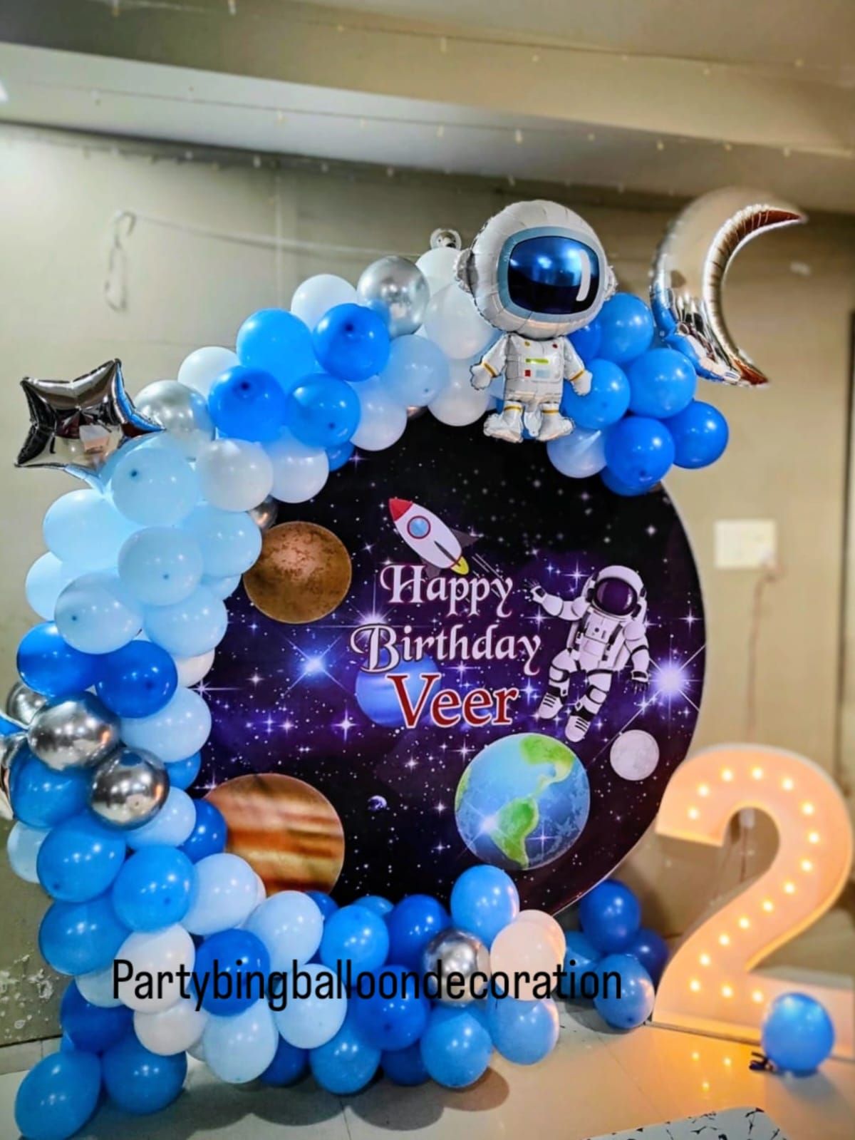 Astronaut theme ring  birthday decoration 